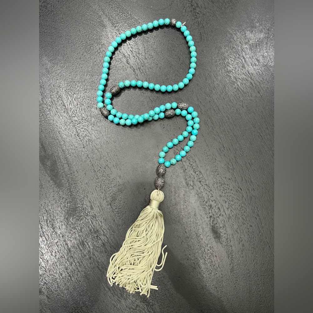 ☮️🩵Hip Chik🩵☮️Turquoise Beaded Tassel Necklace